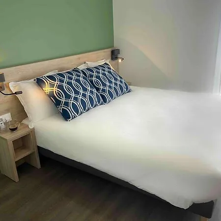 Aparthotel Break & Les Carmes Dechaux 3*